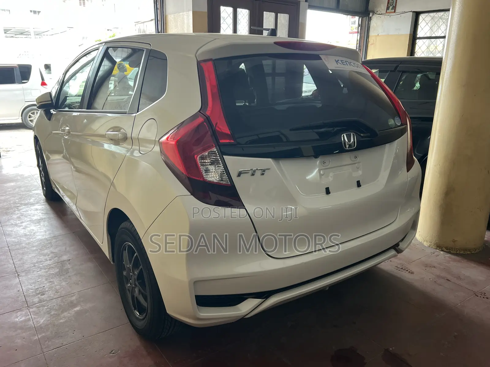 Honda Fit 2019 Ivory