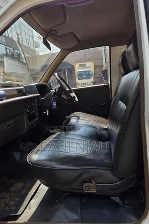 Mitsubishi L200 2008 White