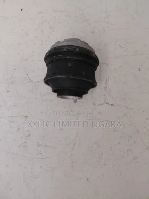 Mercedes W203 Front Engine Mounting