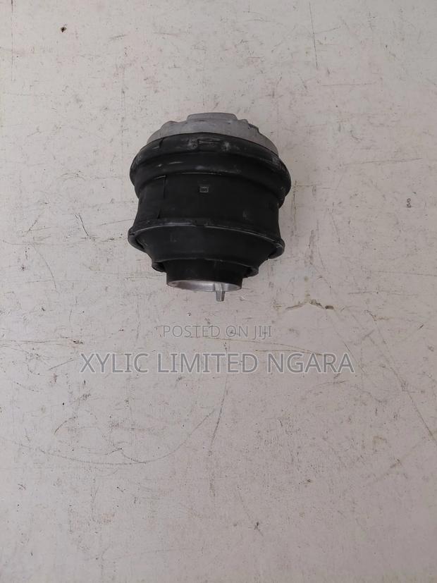 Mercedes W203 Front Engine Mounting
