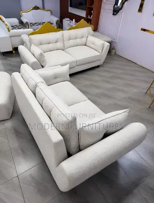 Lorvanto 5 Seater Sofa,3,2