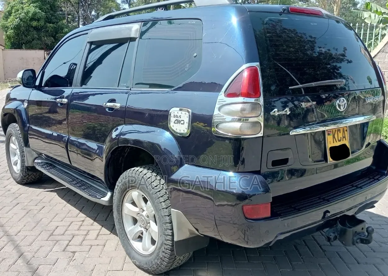 Toyota Land Cruiser Prado 2007 Black