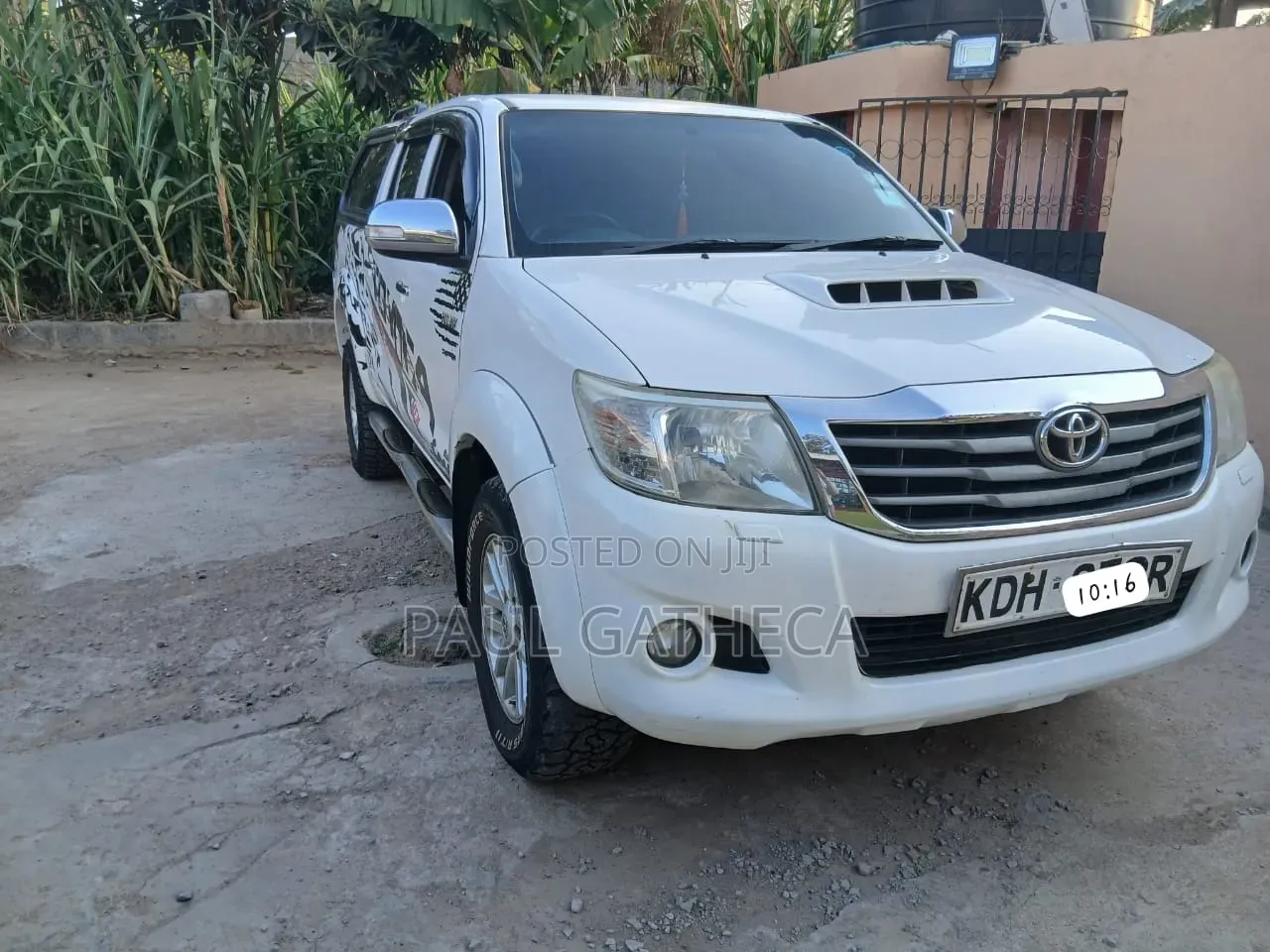Toyota Hilux 2015 Off white