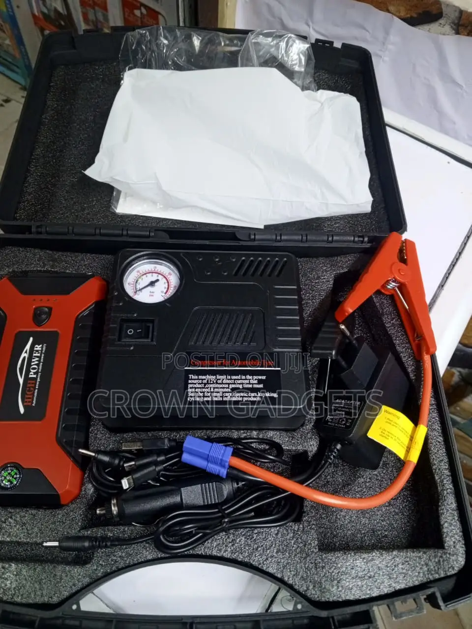 Heavy Duty Portable Jump Starter With Built-in Air Pump