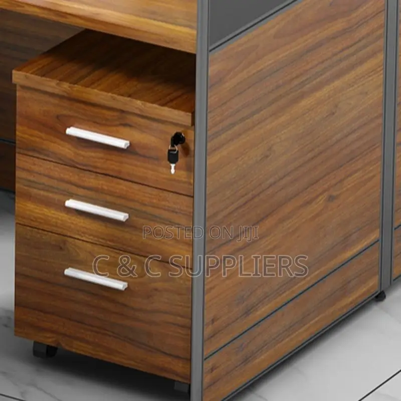 6-Seater Brown Workstation