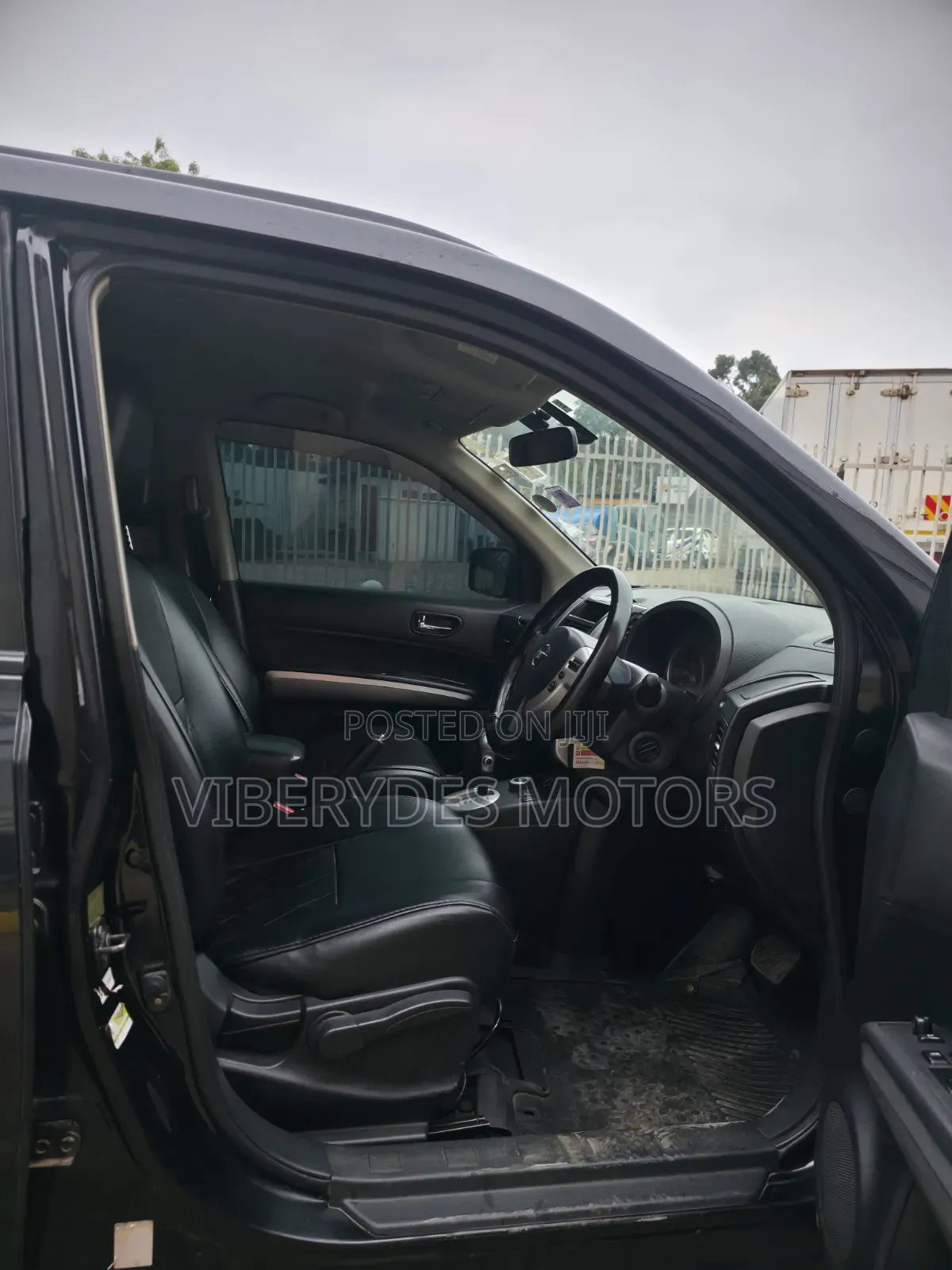 Nissan X-Trail 2010 Black