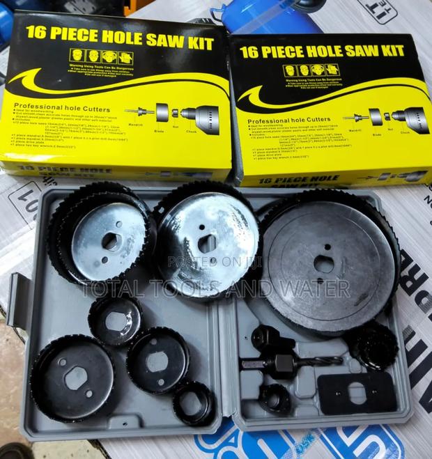 Carbonated Sharp Hole Saw Set 16 PCS Different Sizes Best for Gypsum