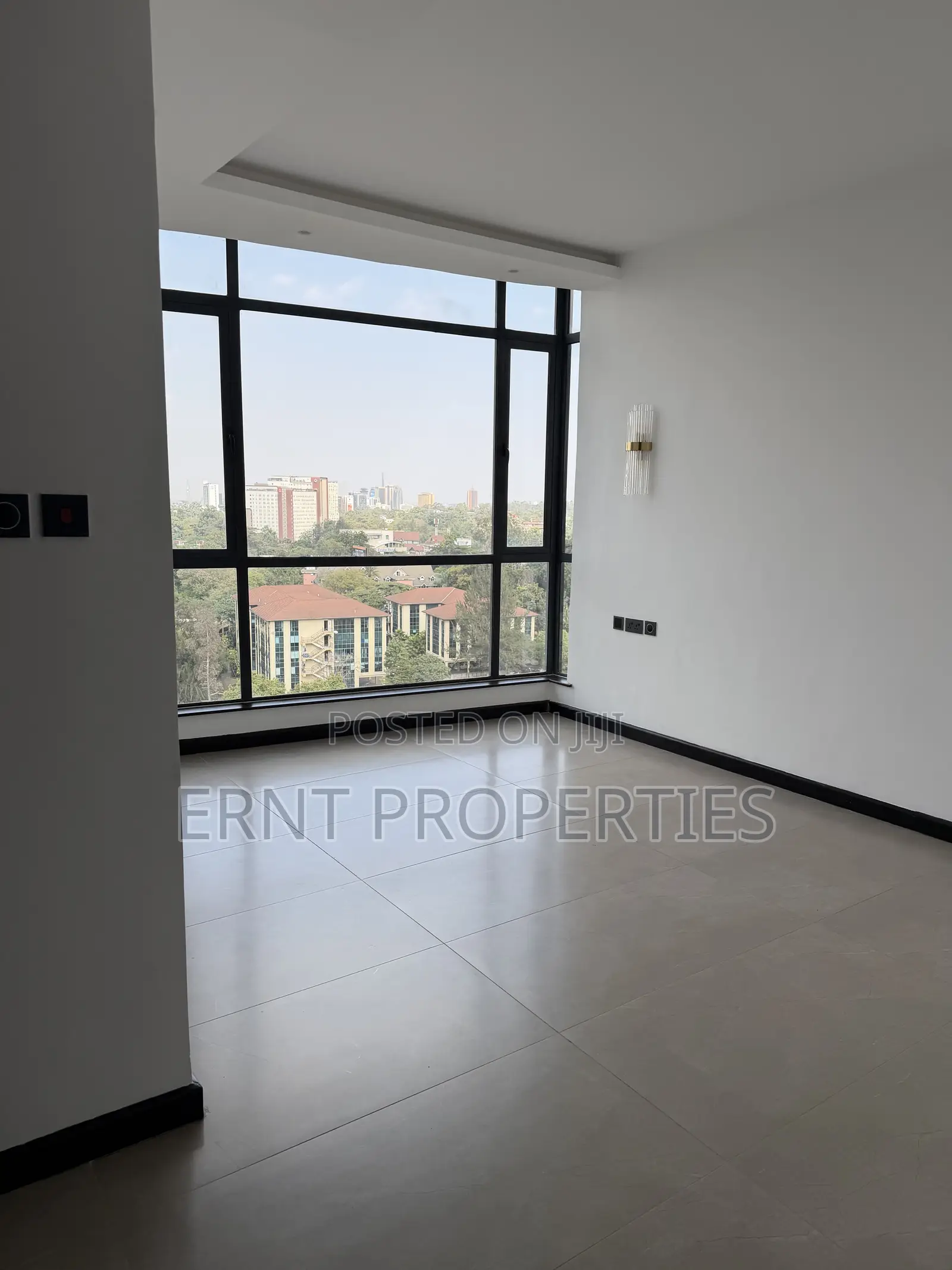 3bdrm Apartment in Riverside Drive for rent