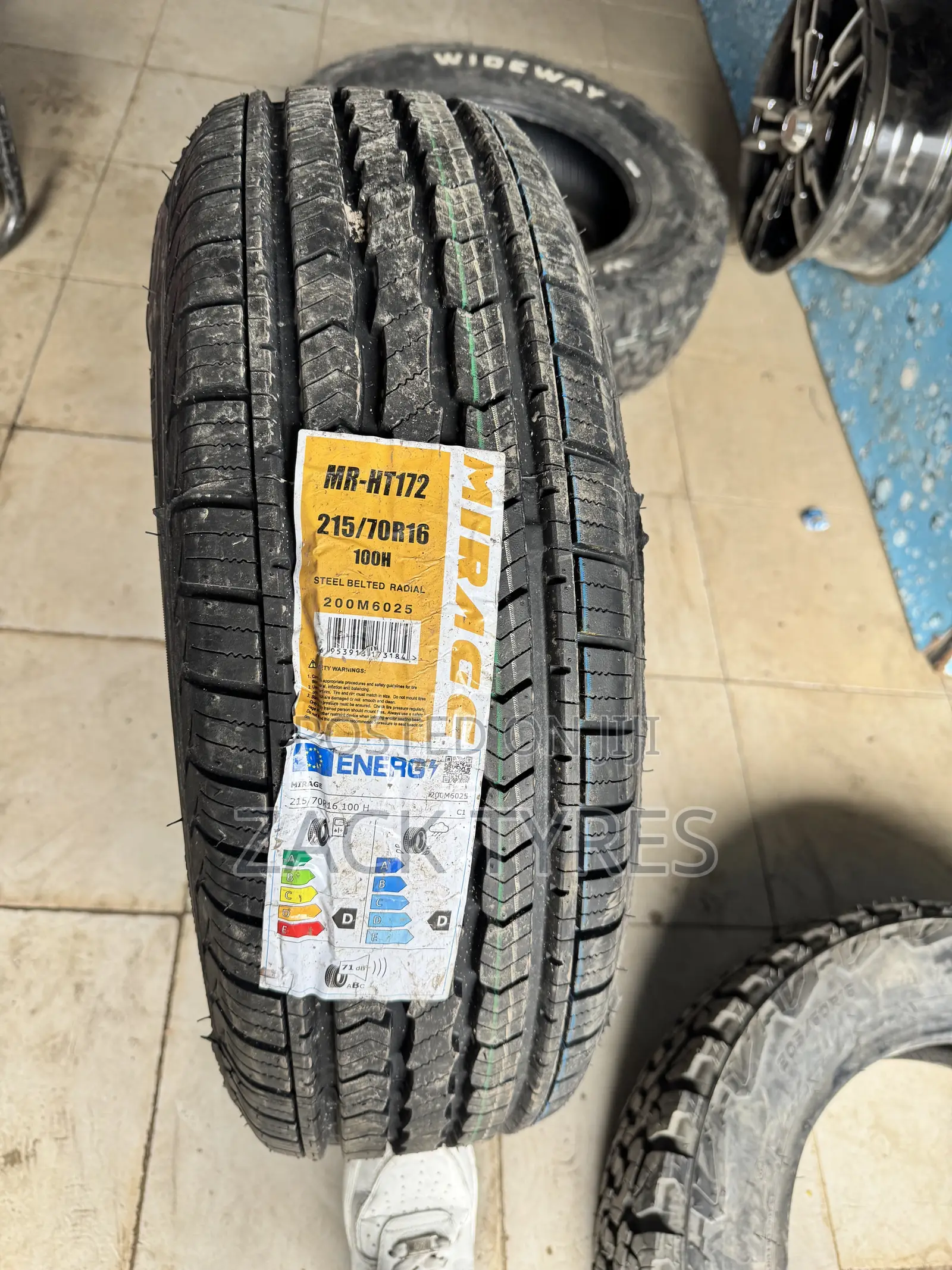 215/70r16 Mirage