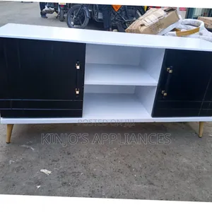 4.5 FTS Executive American Flats TV Stand