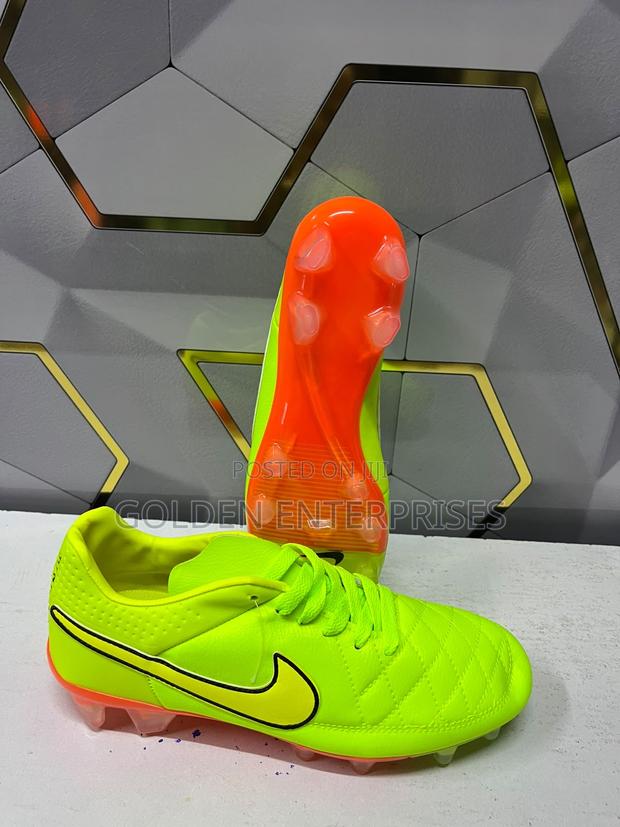 Tiempo Nike Football Boots 40-45 - main view