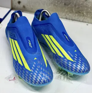 the Adidas F50 Elite Laceless Cleats Size 40-45