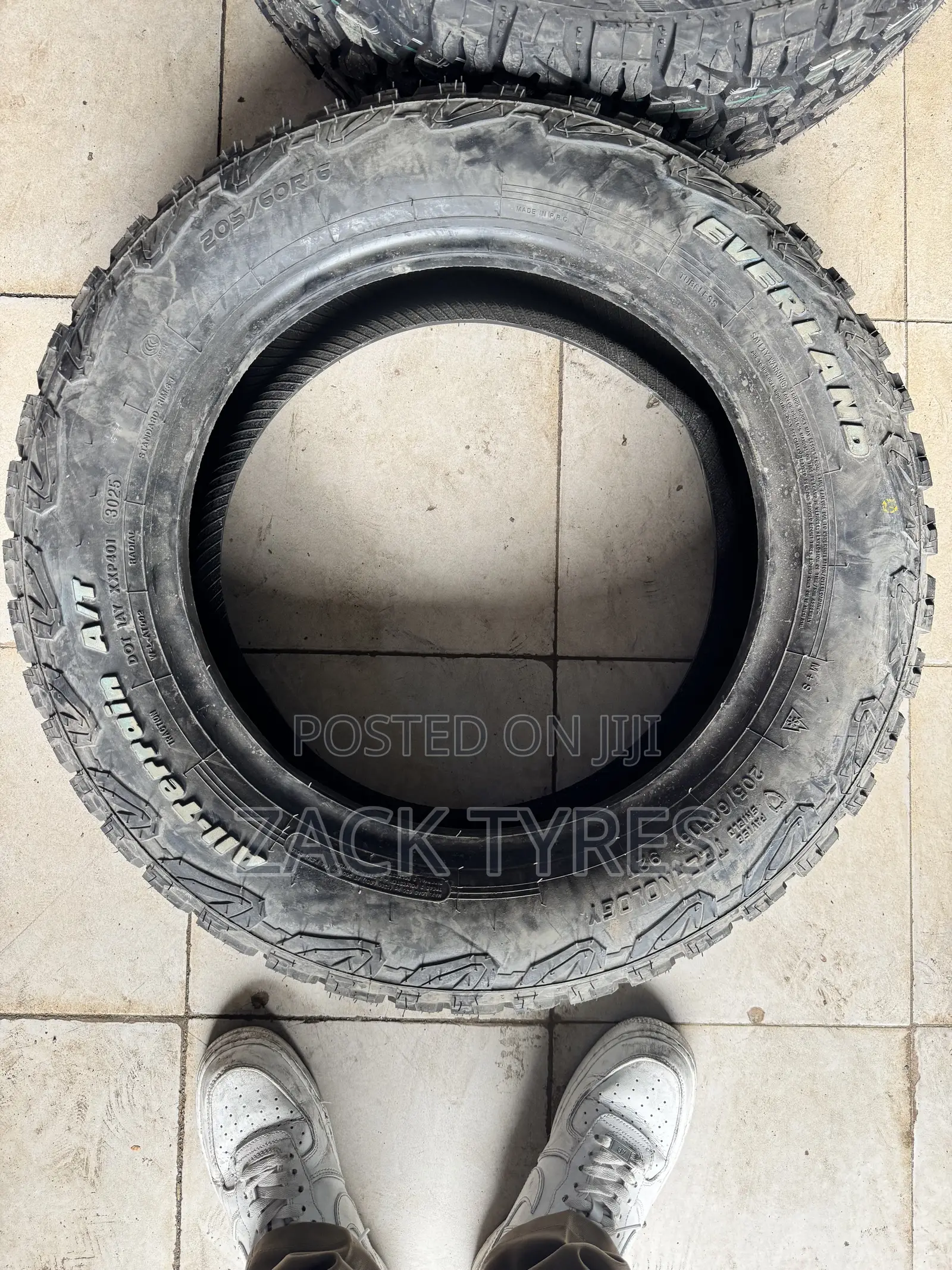 215/70r16 Wideway a/T