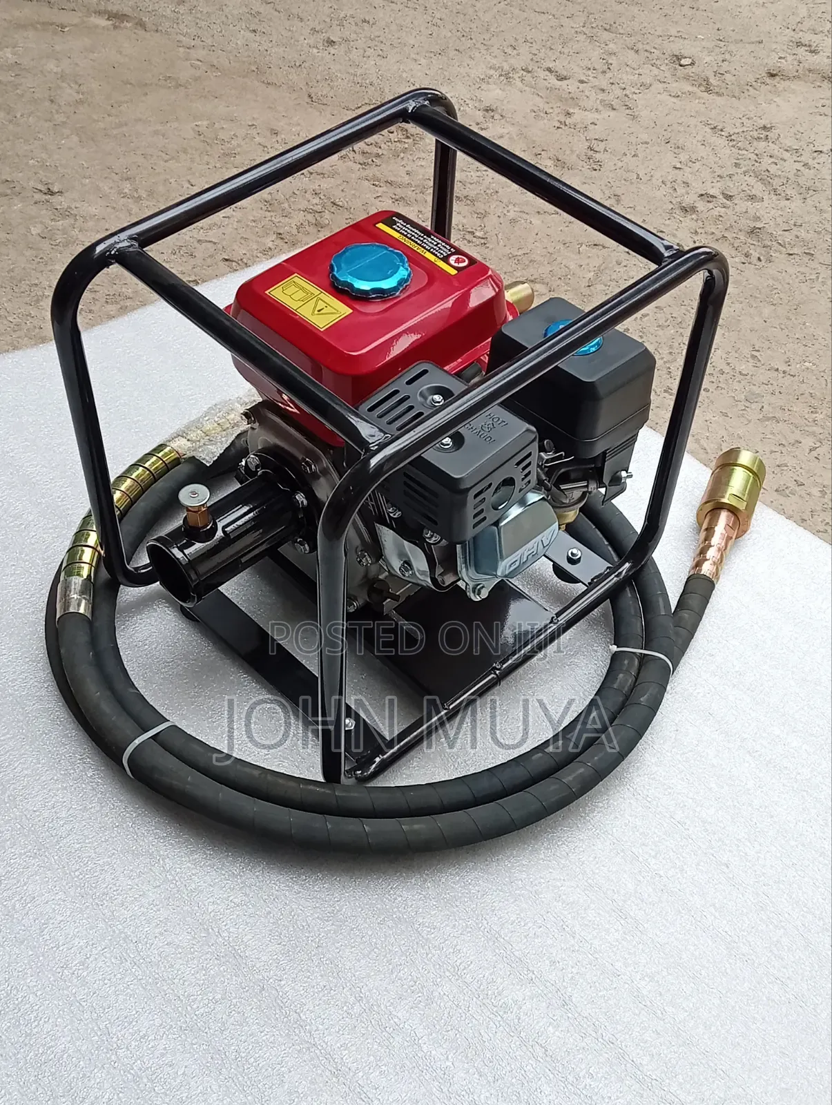 Concrete Poker Vibrator Machine With a 45mm Vibrator Shaft