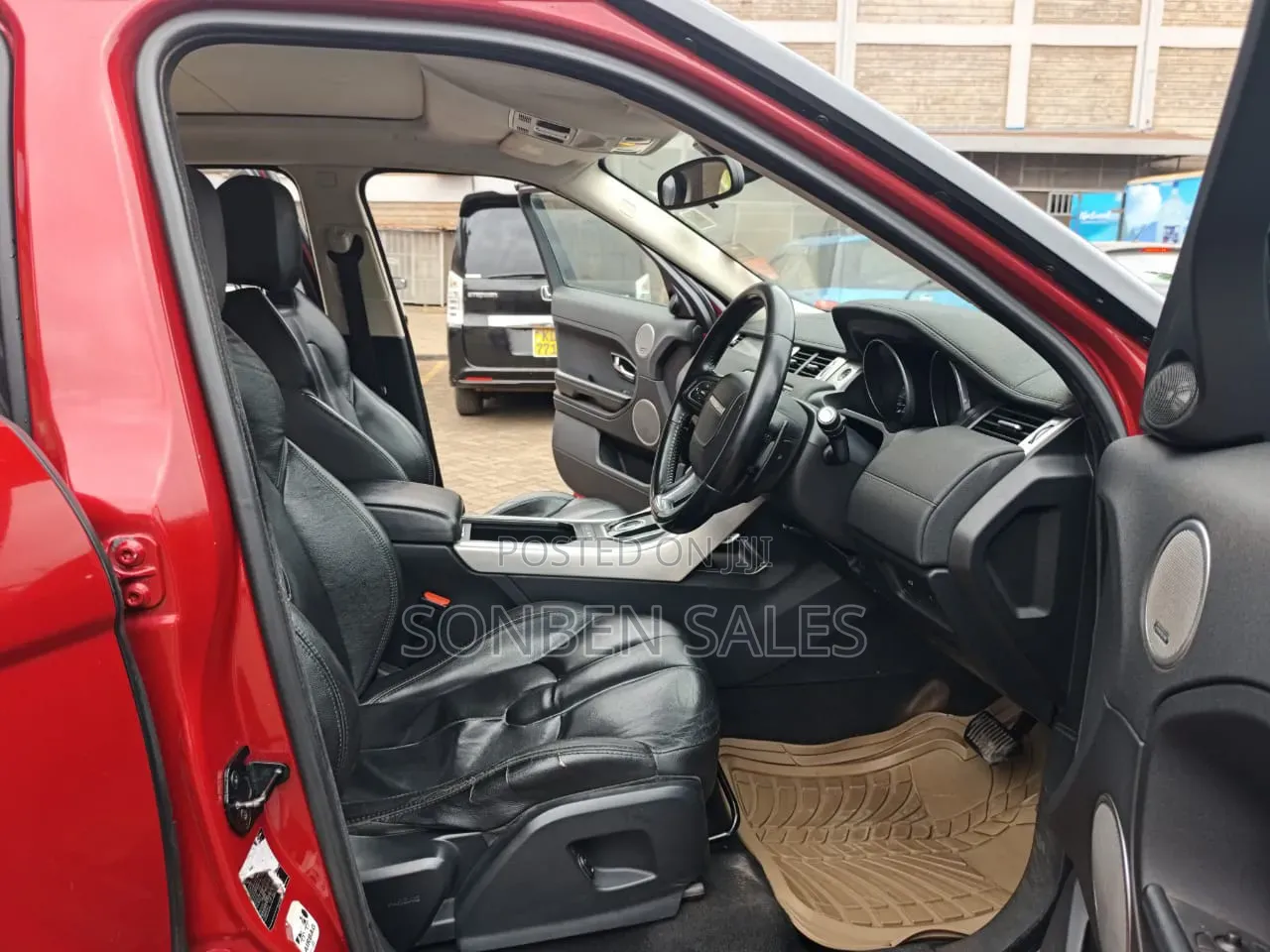 Land Rover Range Rover Evoque Prestige 2012 Red