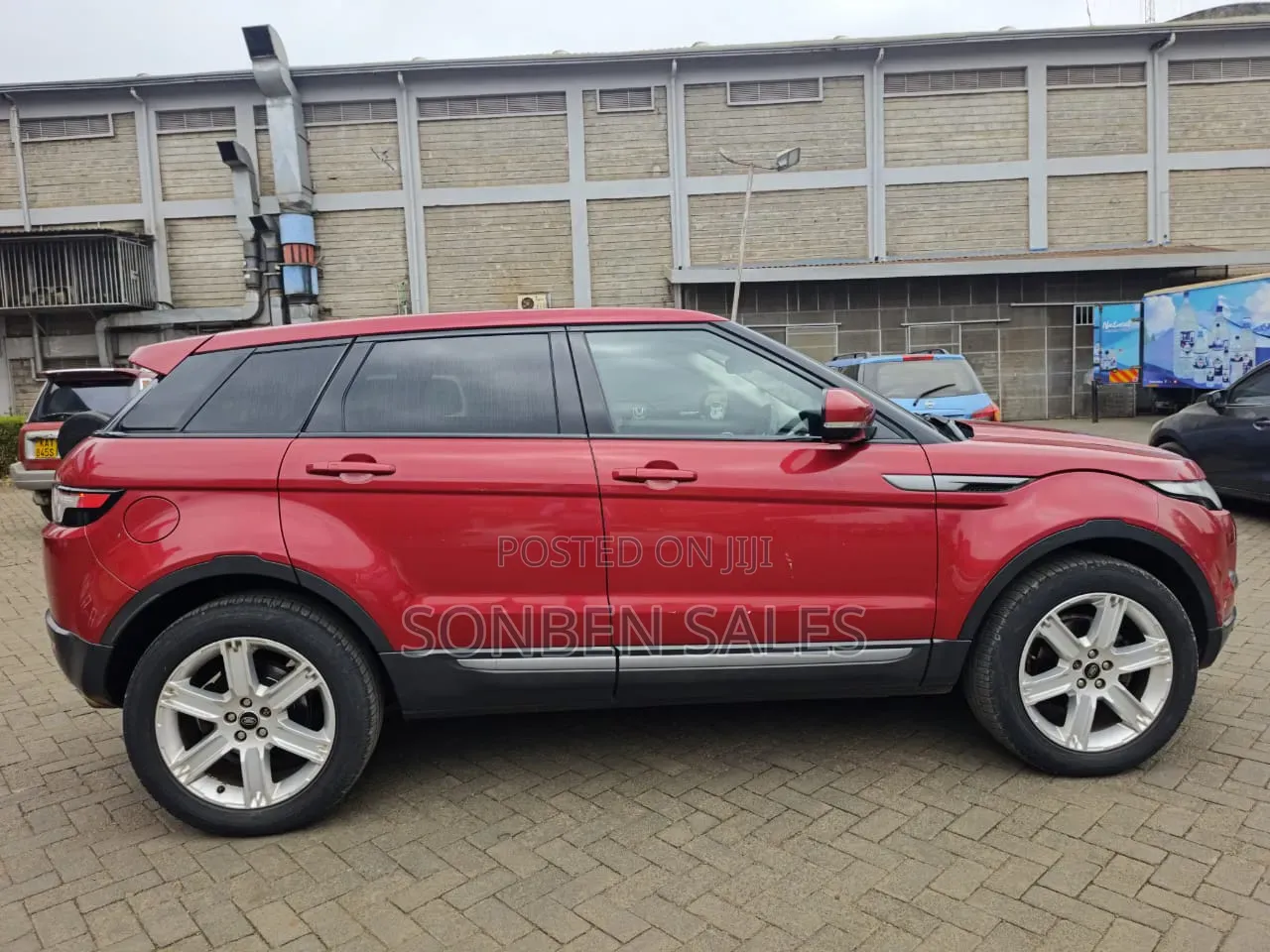Land Rover Range Rover Evoque Prestige 2012 Red