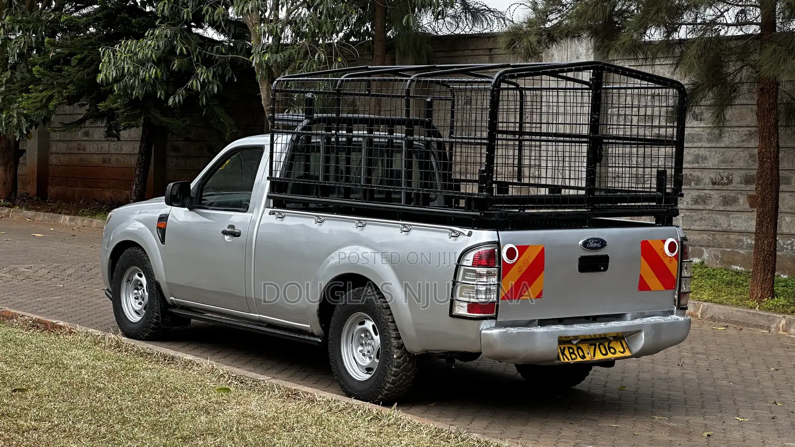 Ford F-250 2011 Gray
