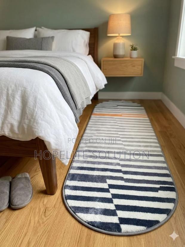 Warm Super Soft Bedside Mats - thumbnail 6