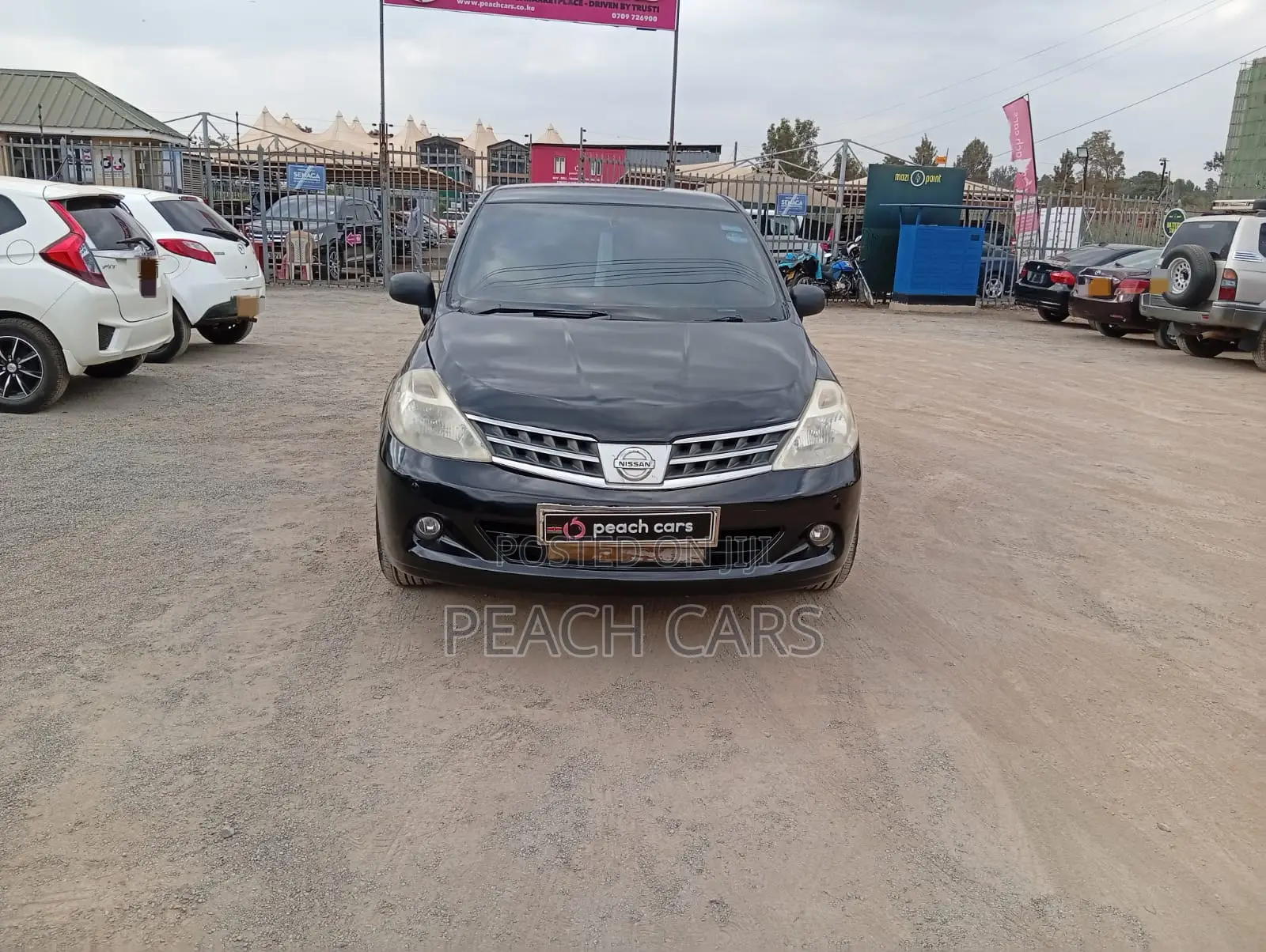 Nissan Tiida 2010 Black
