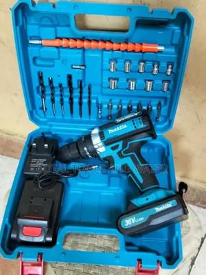 New Multipurpose Cordless Drill Makita 36 v 2 Battery and Charger