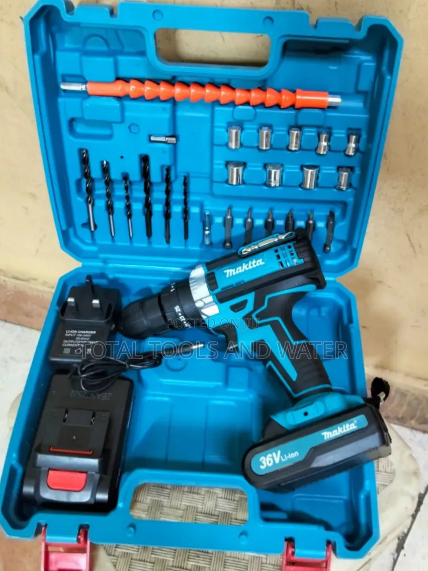 New Multipurpose Cordless Drill Makita 36 v 2 Battery and Charger