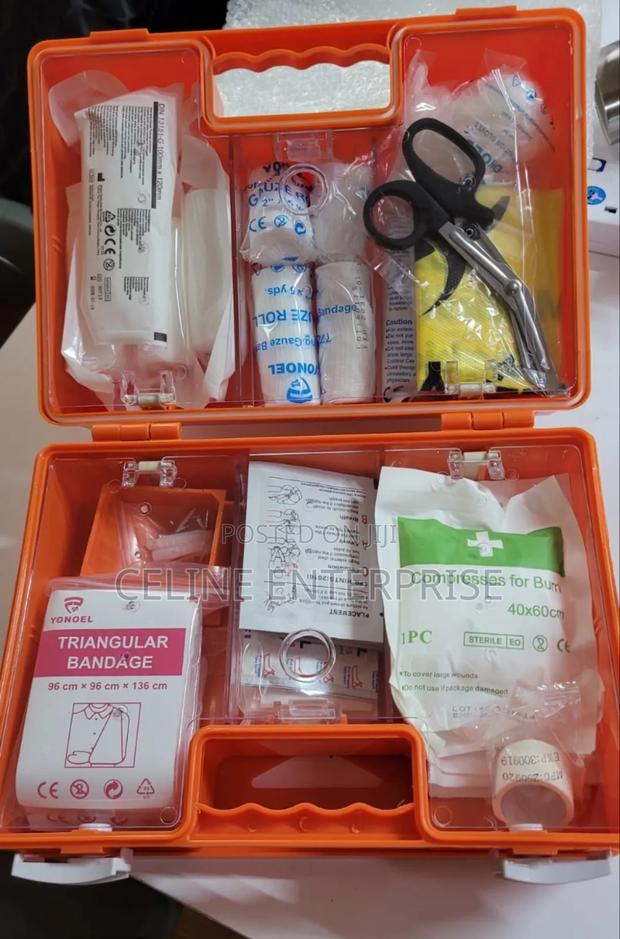 Plastic Emergency First Aid Kit - main view