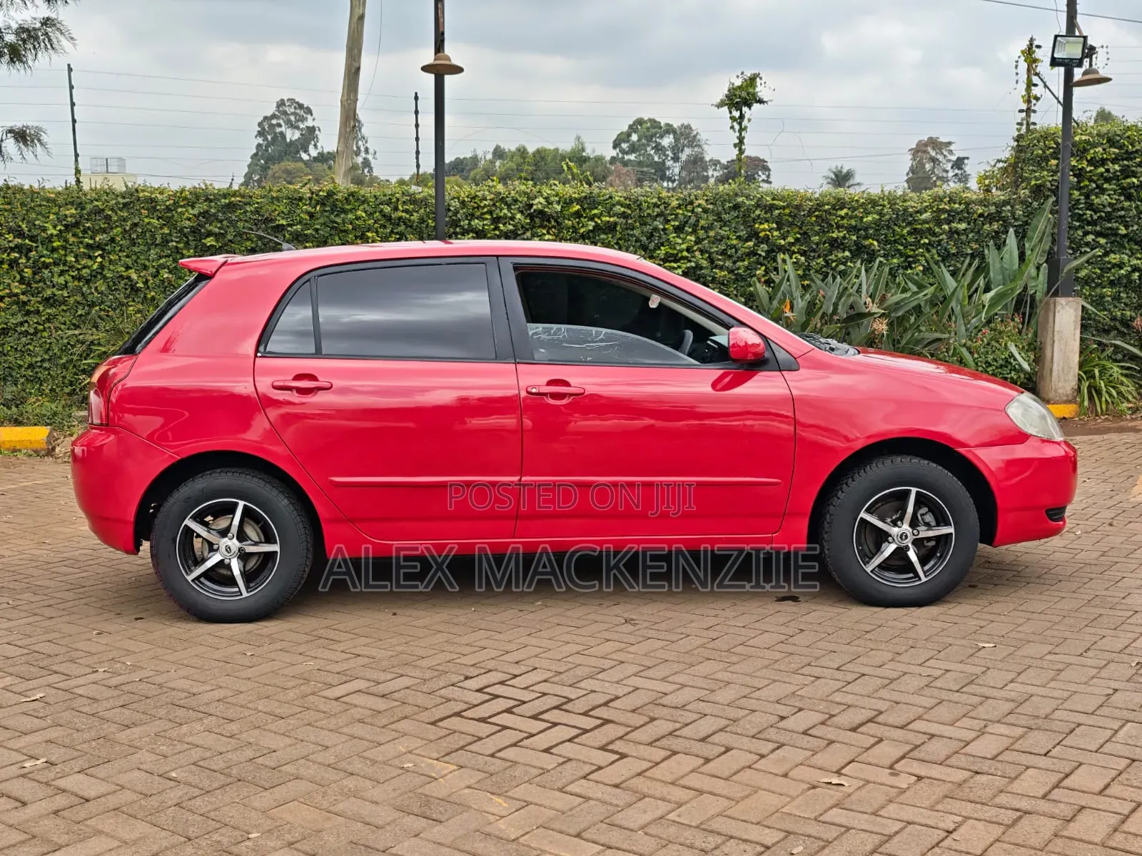 Toyota Corolla RunX 2003 Red