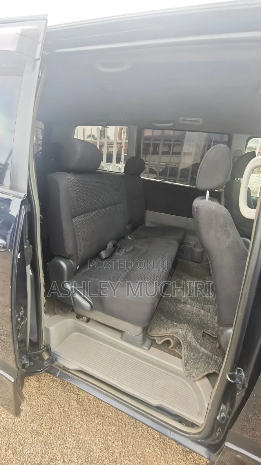 Toyota Voxy 2005 Blue