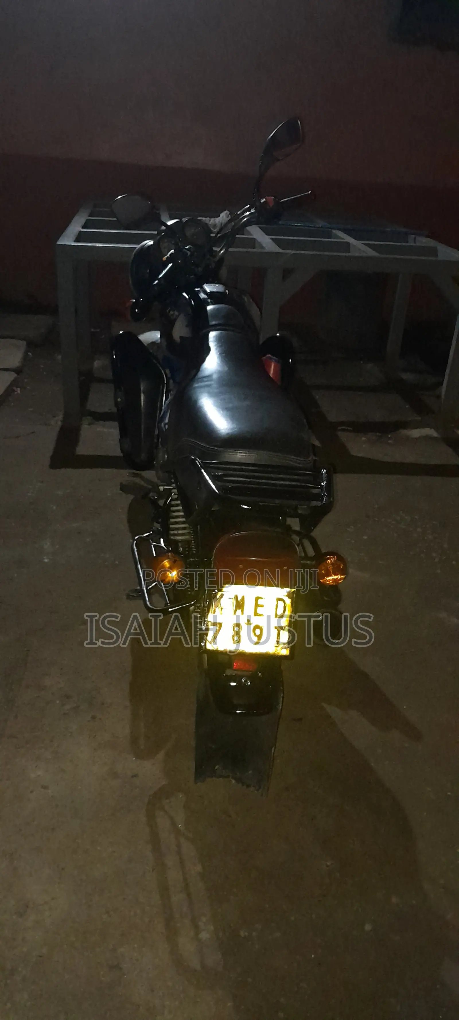 TVS HLX 125 2021 Black