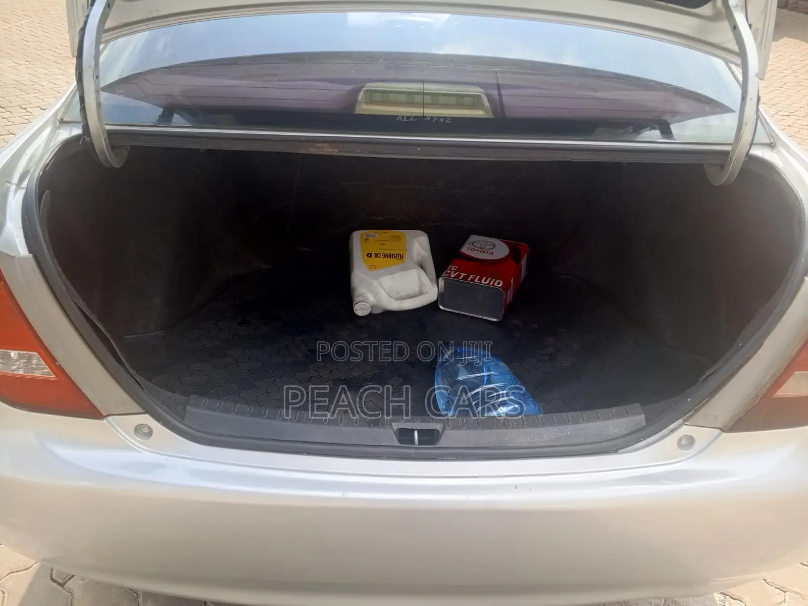Toyota Axio 2010 Silver
