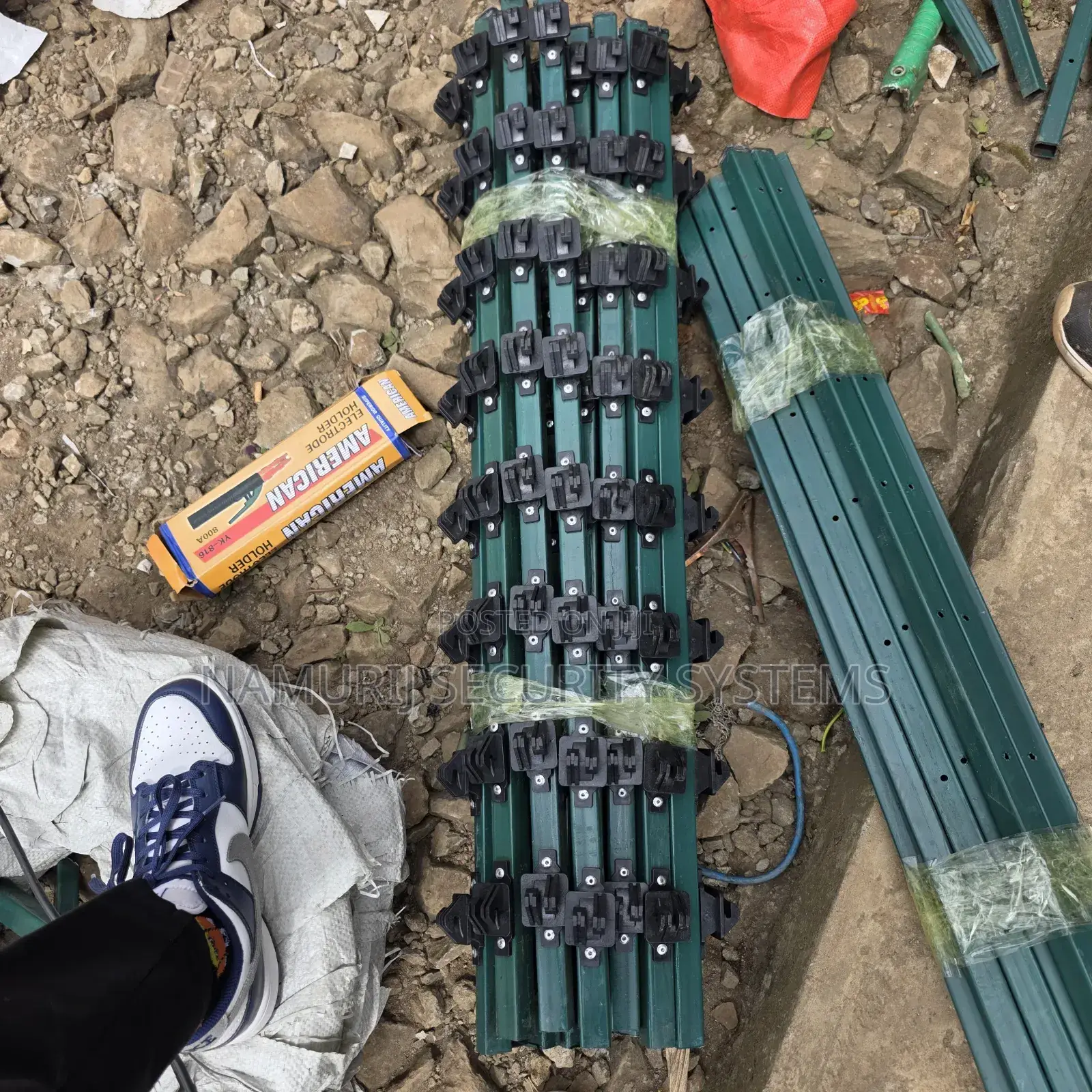 Green W Posts