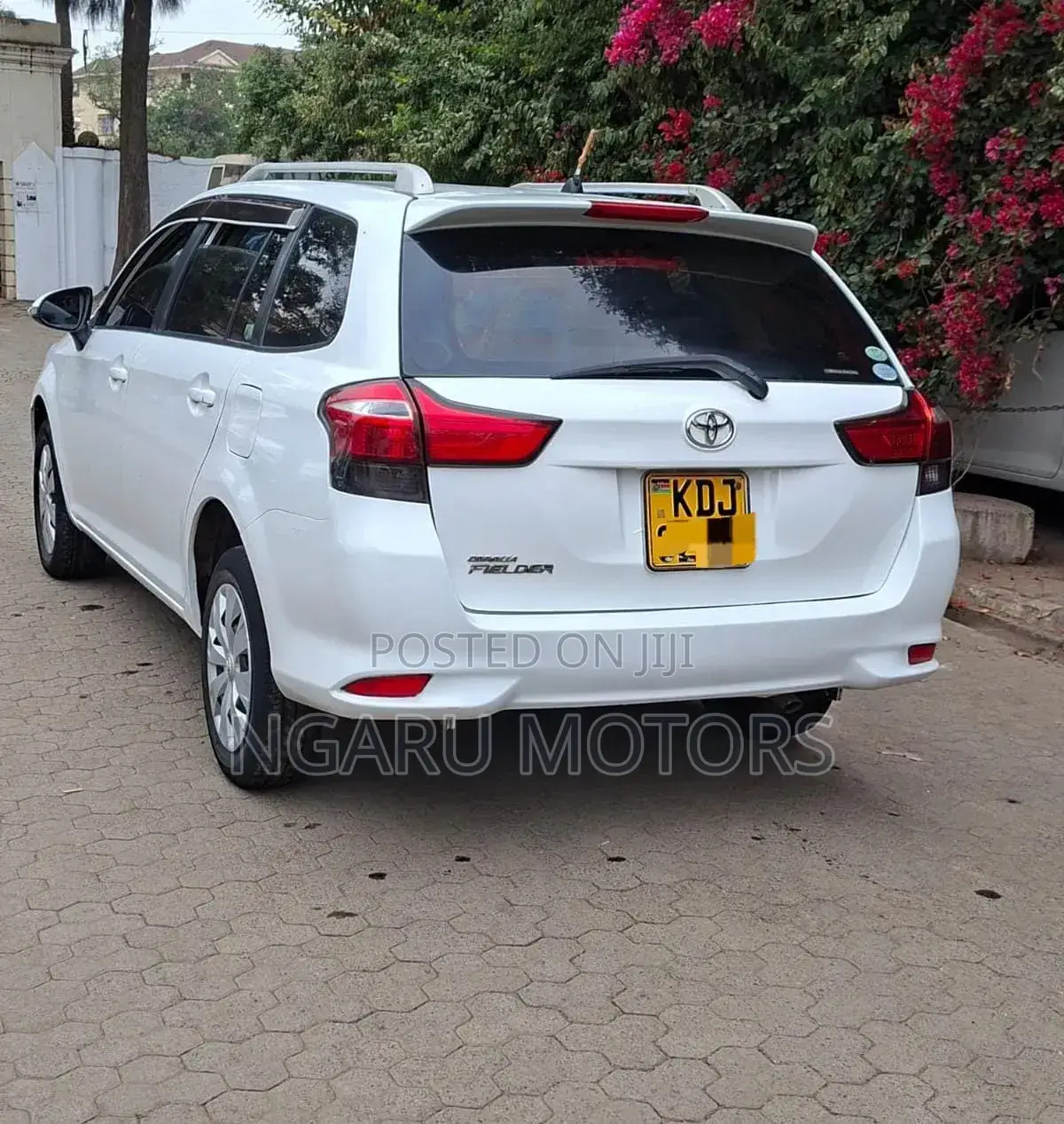 Toyota Corolla Fielder 2015 White