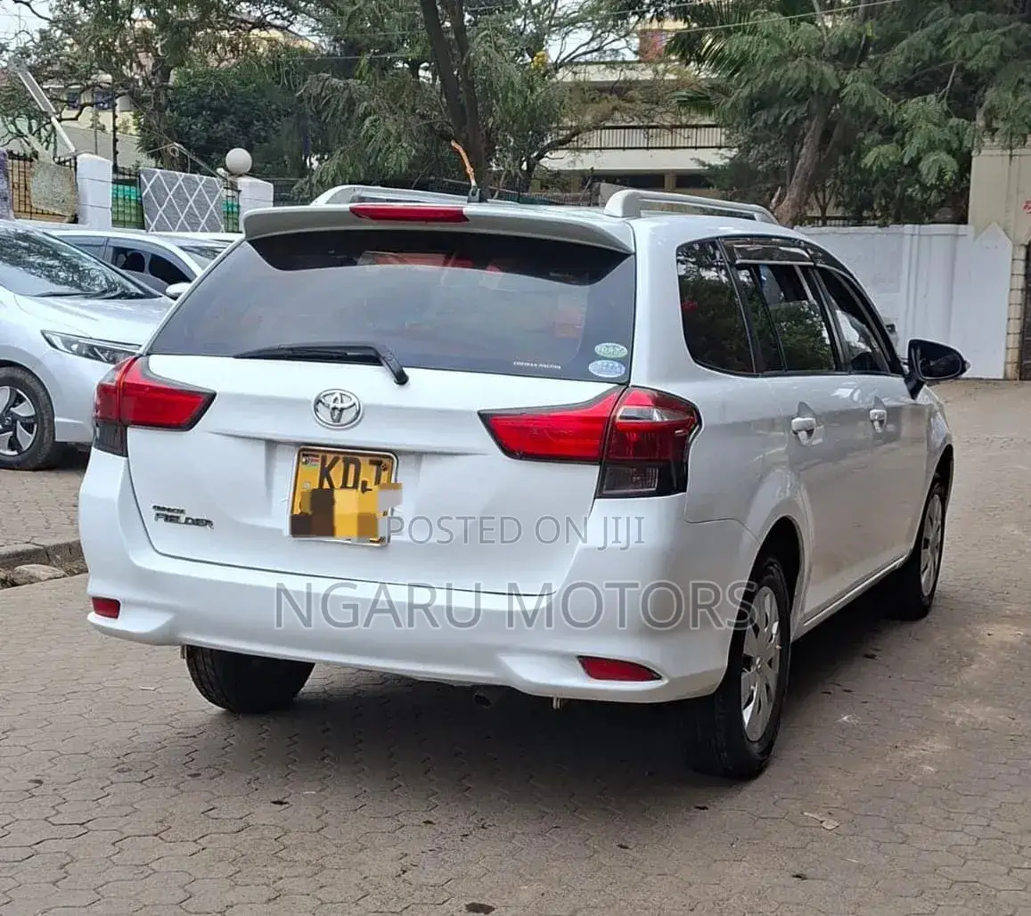 Toyota Corolla Fielder 2015 White