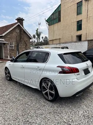 Peugeot 308 2018 White