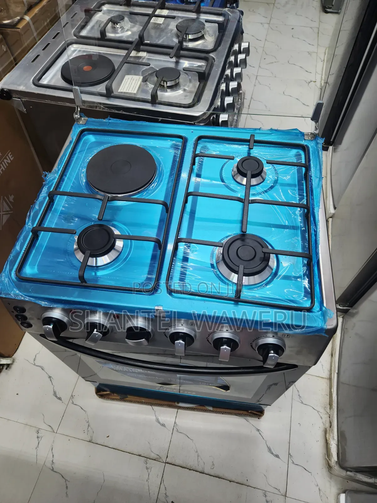 Decho 60 by 60 Gas Cooker