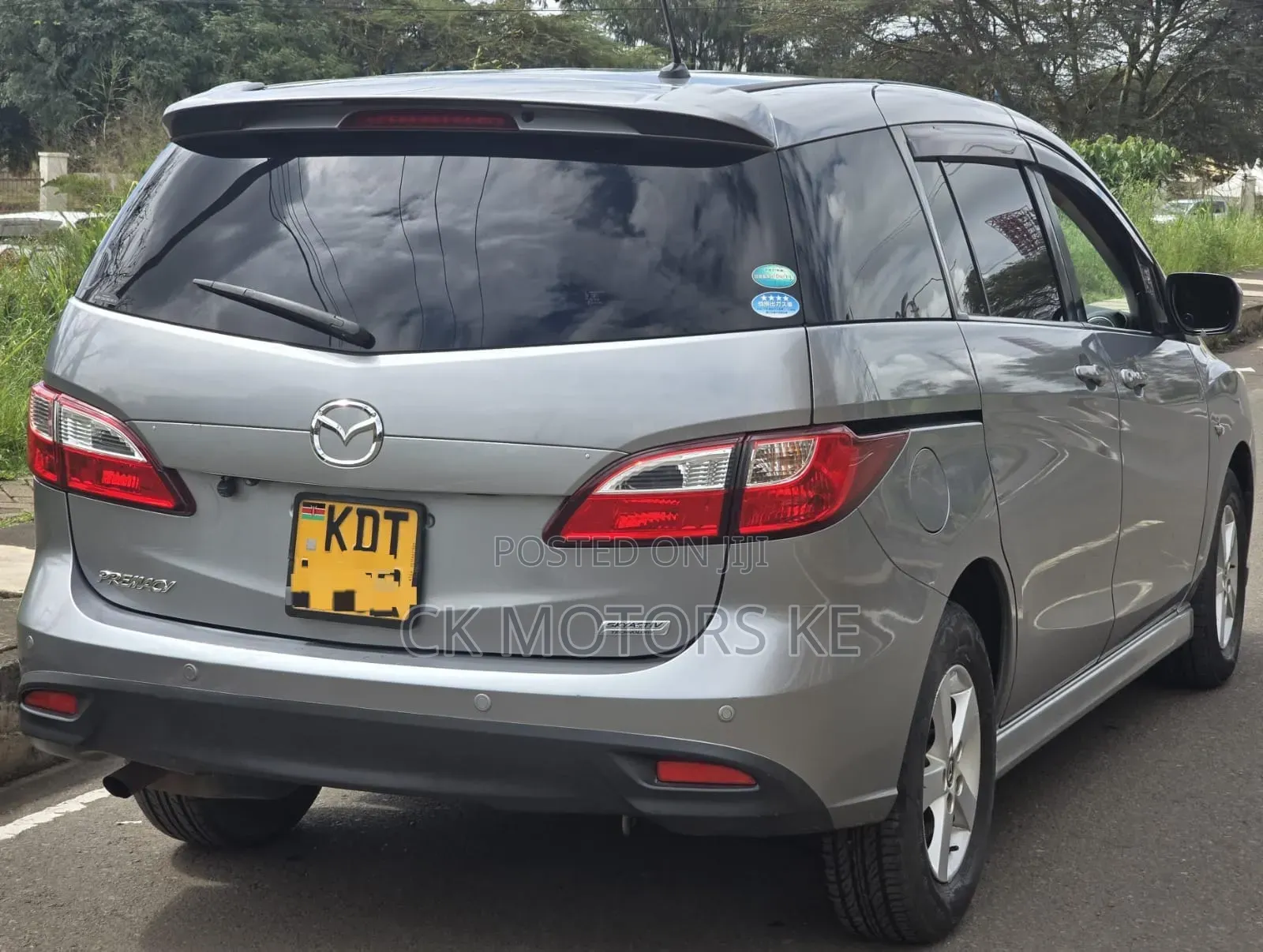 Mazda Premacy 2017 Silver