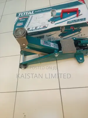 3-Ton Hydraulic Floor Jack – Heavy Duty Low Trolley Jack for Car SUV