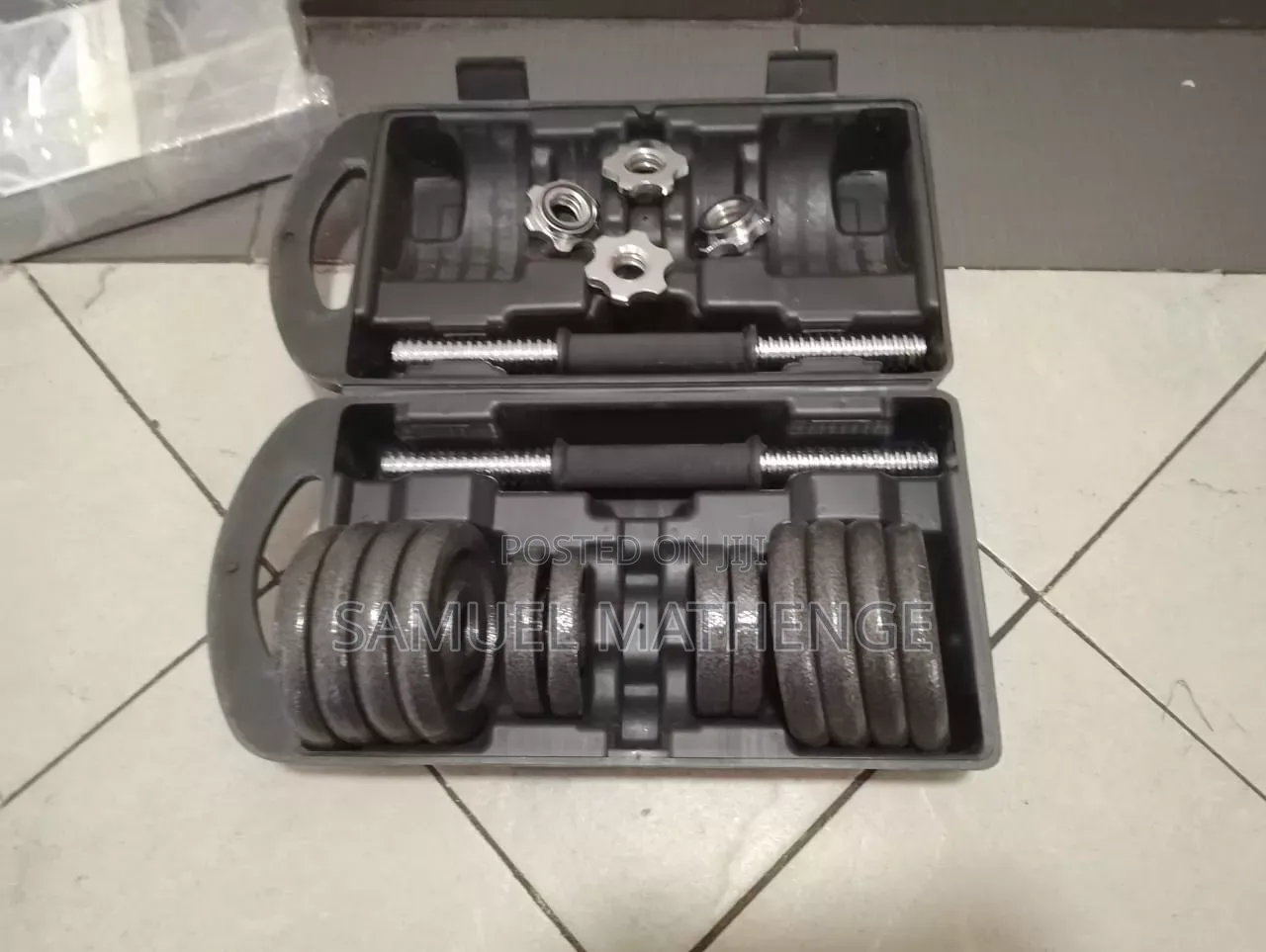 Complete Adjustable Dumbbell Weight Set With Storage Case