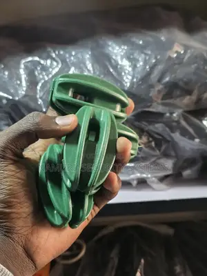Green Electric Fence Strainer Insulators