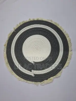 Elegant Woven Table Mat – Grey Beige