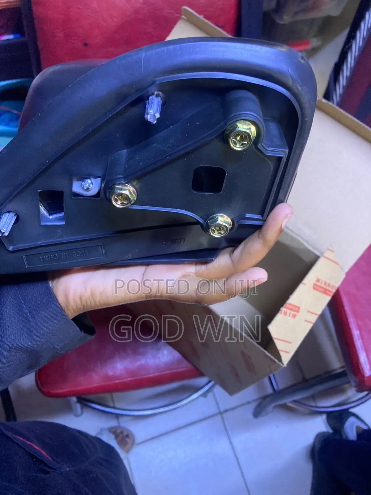 Side Mirror D-Max 02