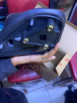 Side Mirror D-Max 02