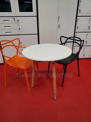 White Round Table and Intertwined Back Chairs Set