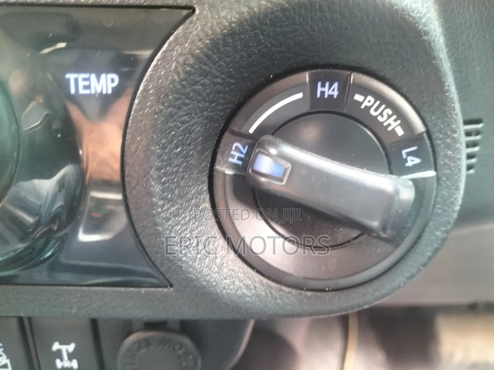 Toyota Hilux 2016 Pearl