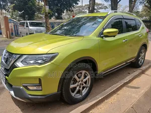 Nissan X-Trail 2017 Green