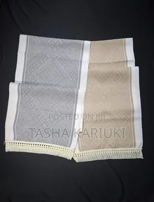 35×210cm Elegant Table Runner