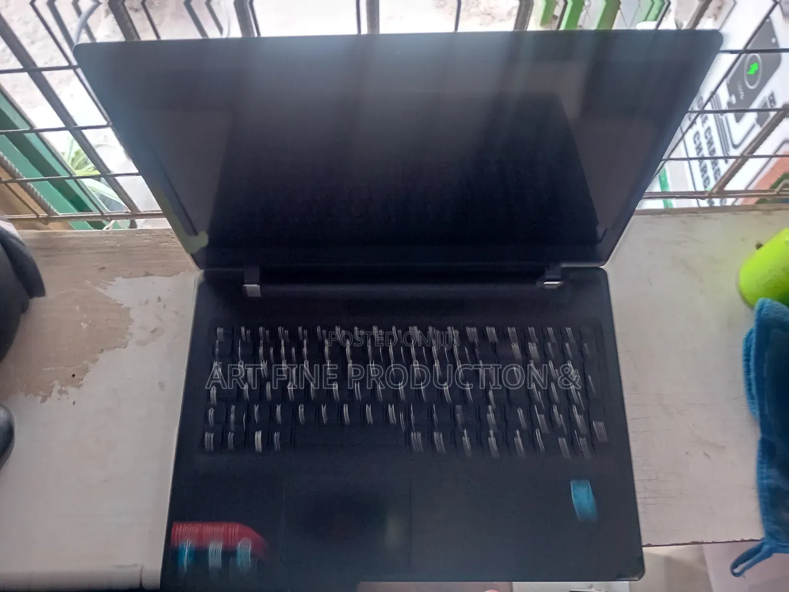 Laptop Lenovo IdeaPad 110 4GB Intel Celeron HDD 1T