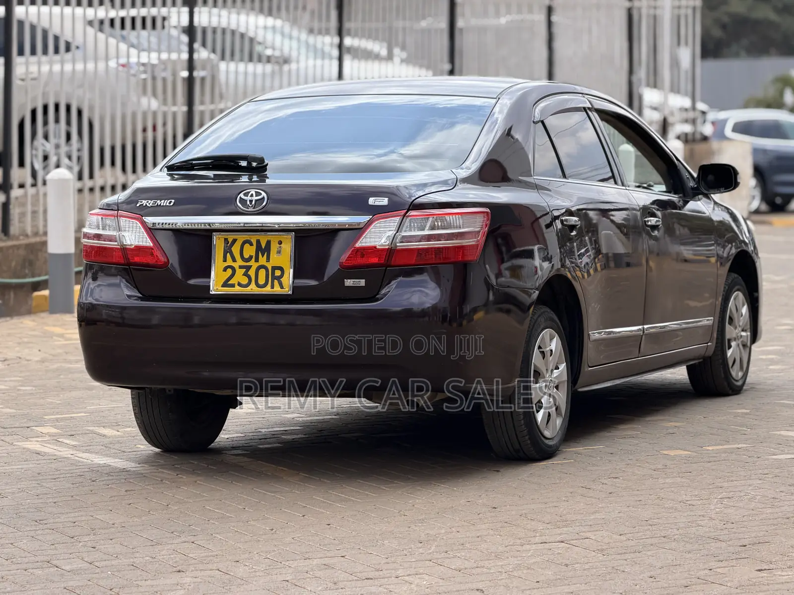 Toyota Premio 2011 Burgundy