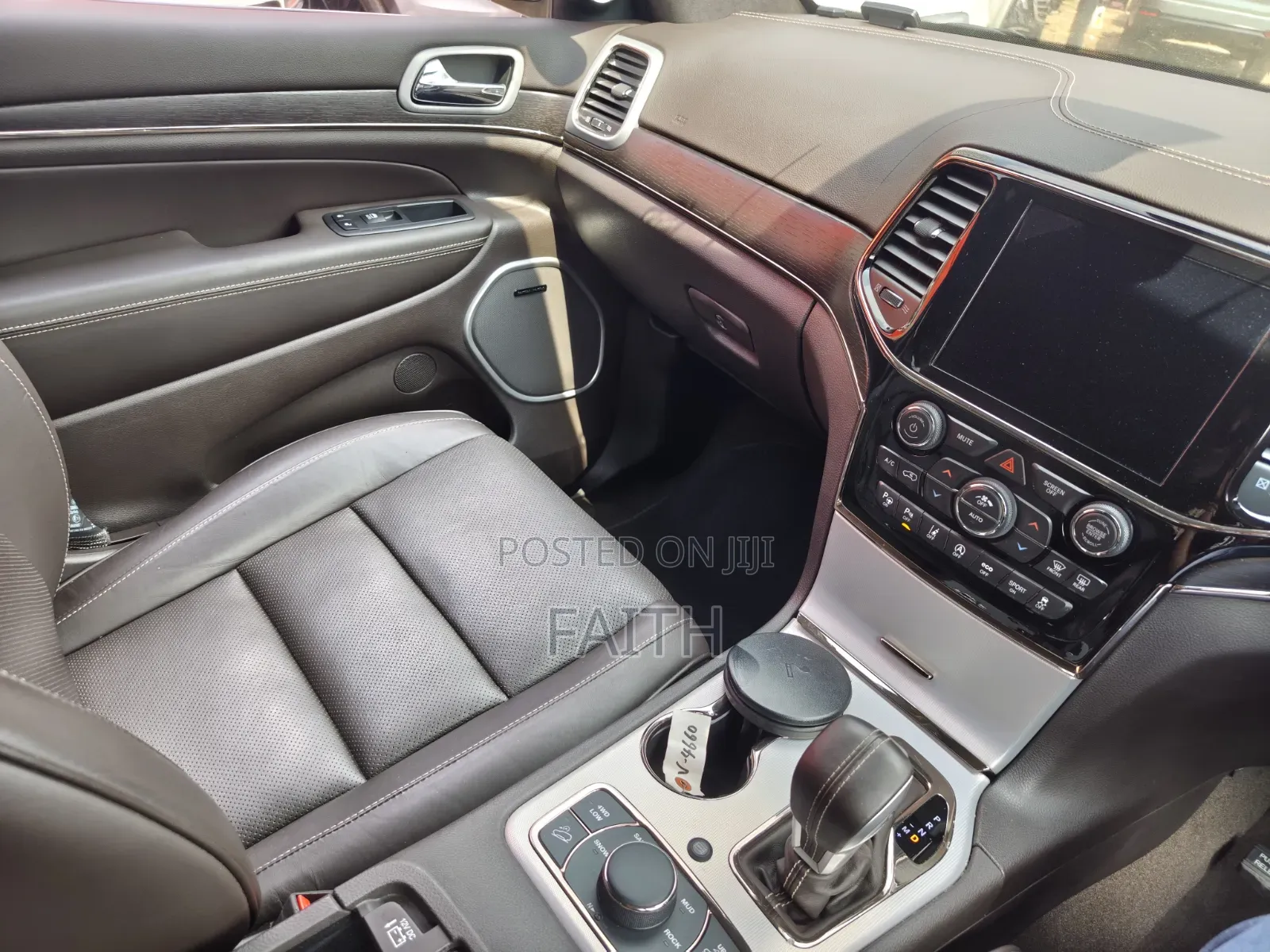 Jeep Grand Cherokee 2019 White