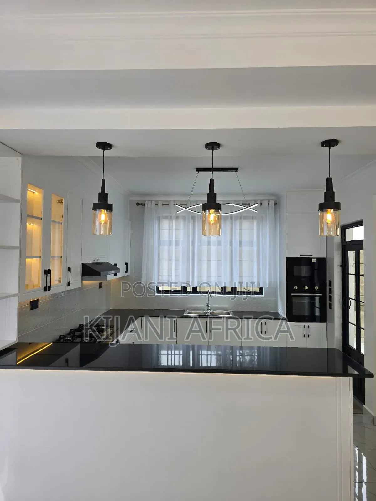 3bdrm Maisonette in Kibiku for sale